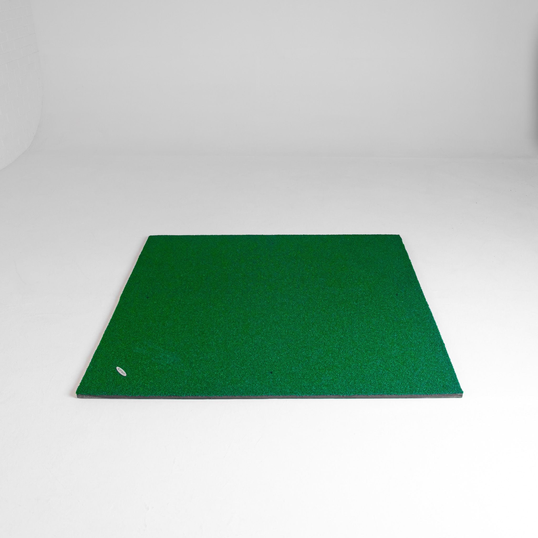SKYTRAK + SimBox hjemmegolfsimulator, komplett pakke