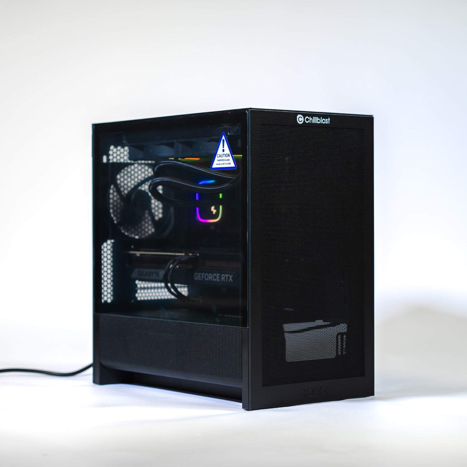 GolfBays x Chilblast Golf Simulator Gaming PC 4K Spec