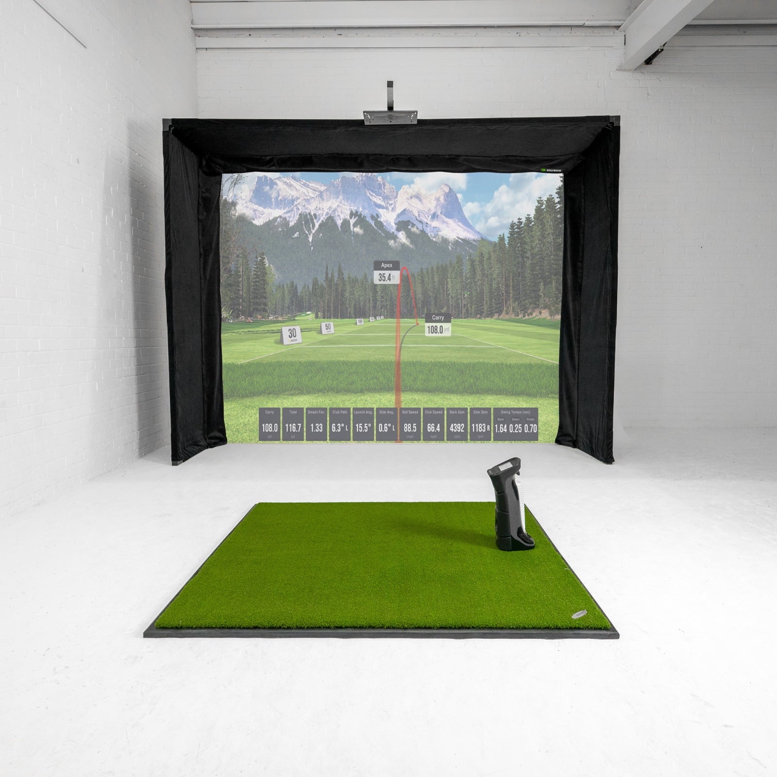 Uneekor Eye Mini GolfBays Lux hjemmegolfsimulatorpakke