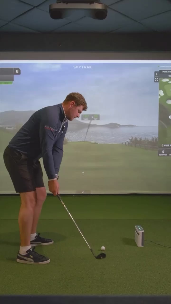 SKYTRAK SimBox golfsimulator for hjemmet, komplett pakke